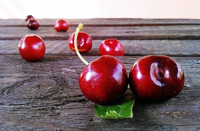 Endurance Sport Nutrition blog picture of cherries