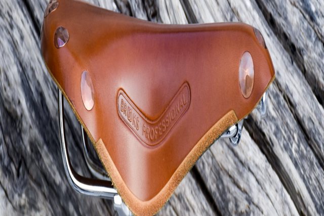 adjusting brooks saddle tension