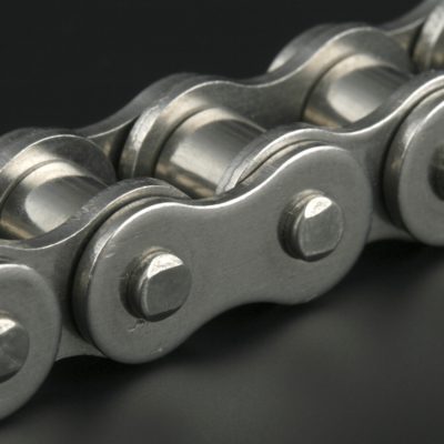 The Difference Between Wet and Dry Bike Chain Lube