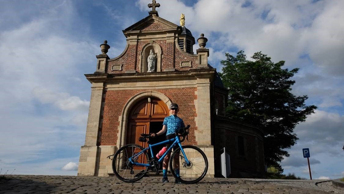 cycling with kids. Taking children on a cycling holiday