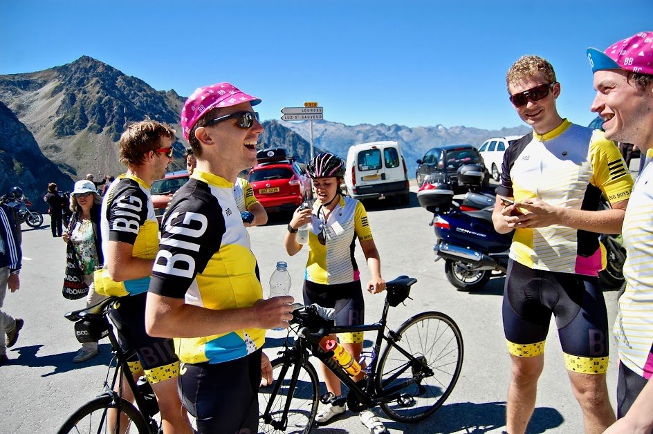 How To Start A Cycling Club That People Want To Ride With Yellow Jersey