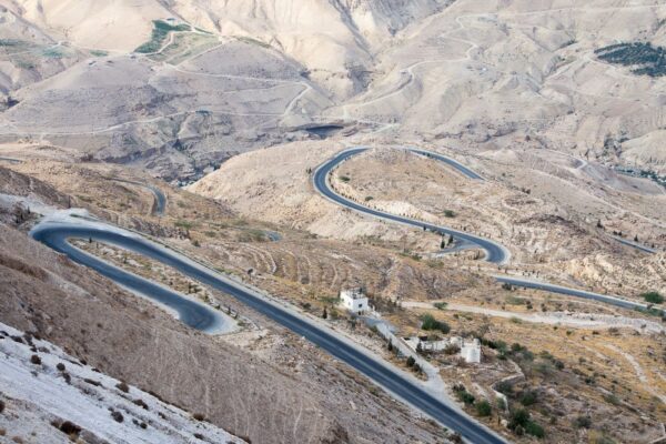 Cycling in Jordan: Wadi Mujib to Karak