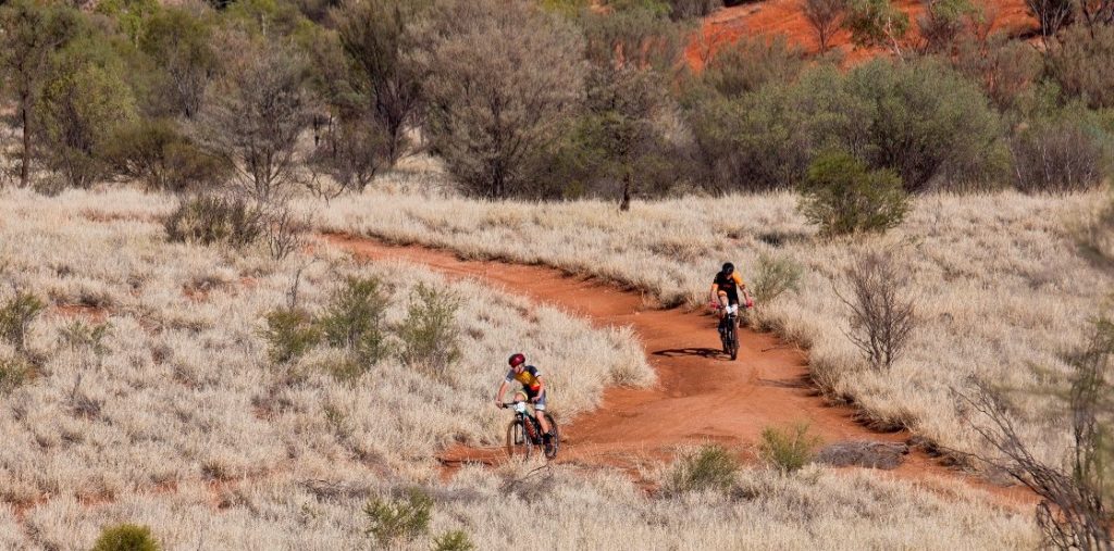 alice springs mountain bike holiday, spring cycling trips