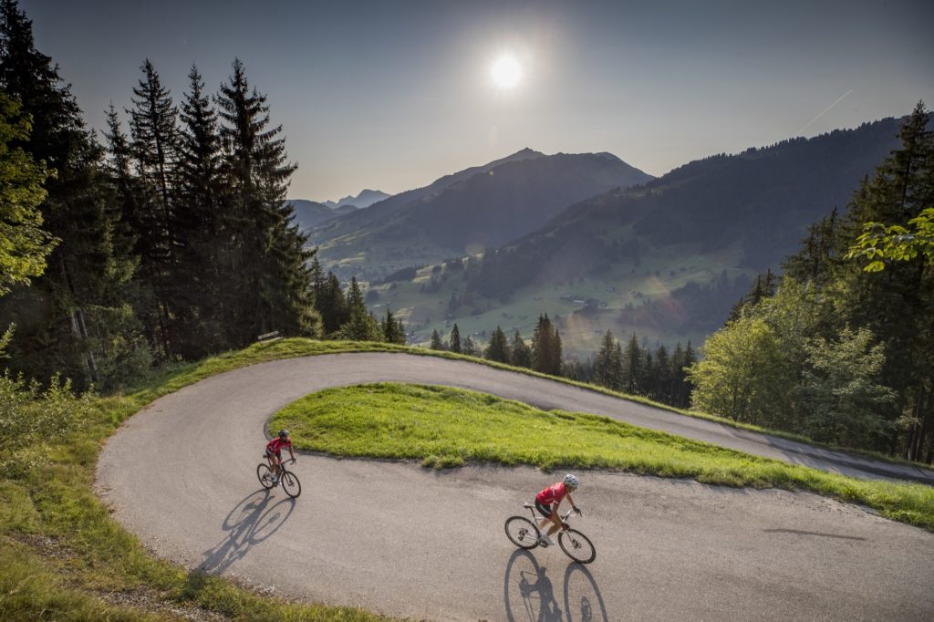 Roar Cycling in Gstaad Switzerland electric bikes