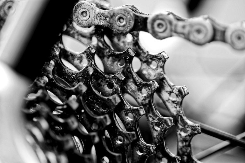 how to change a broken bicycle chain