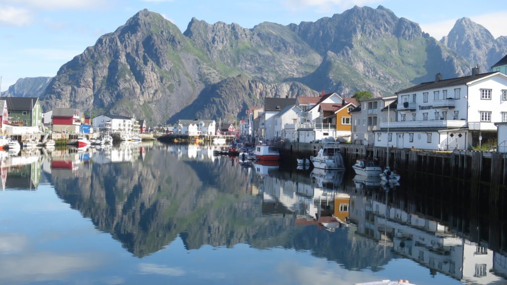 Cycling Norway Henningsvaer in Norway