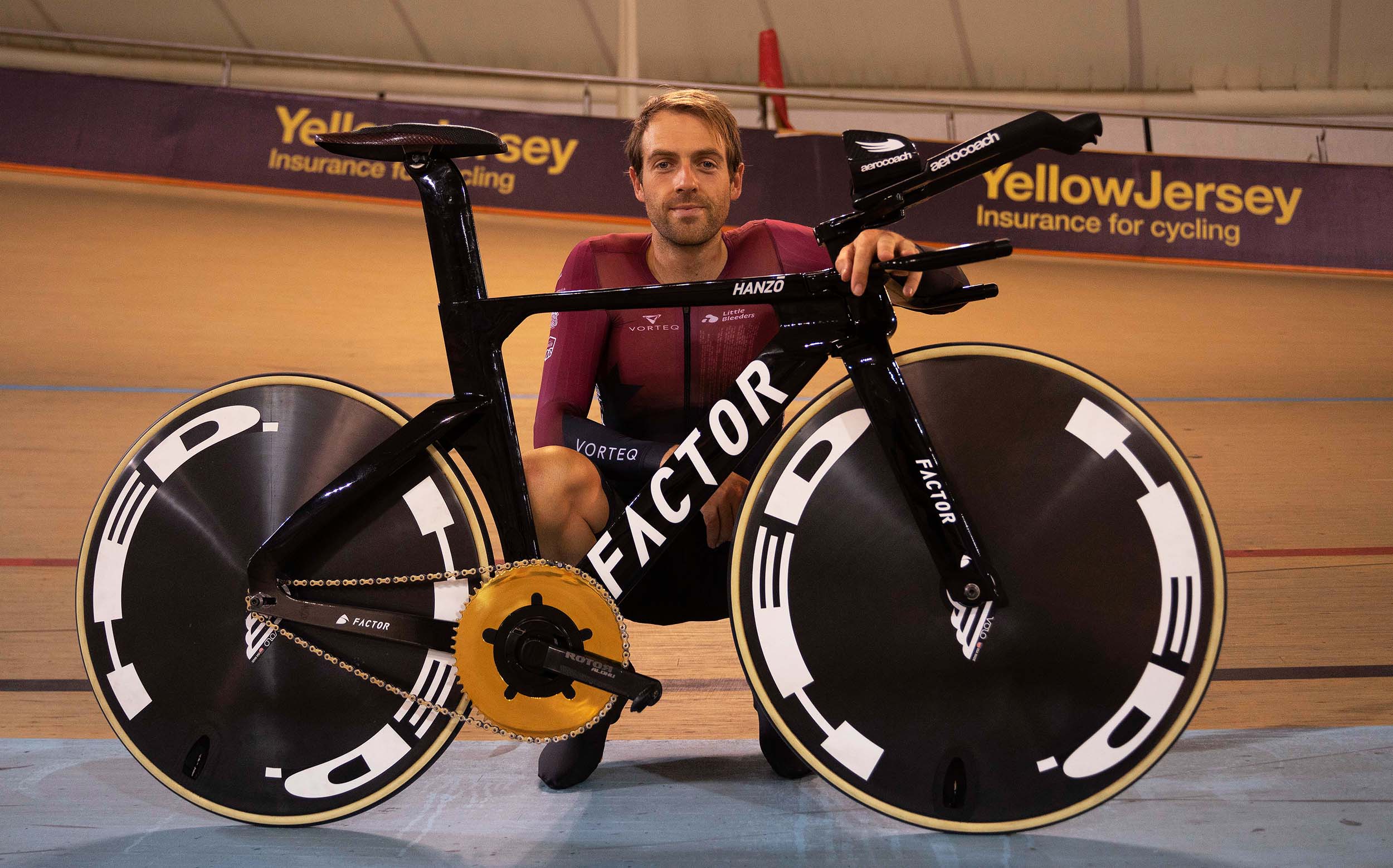 Alex dawsett hour record yellow jersey branded small